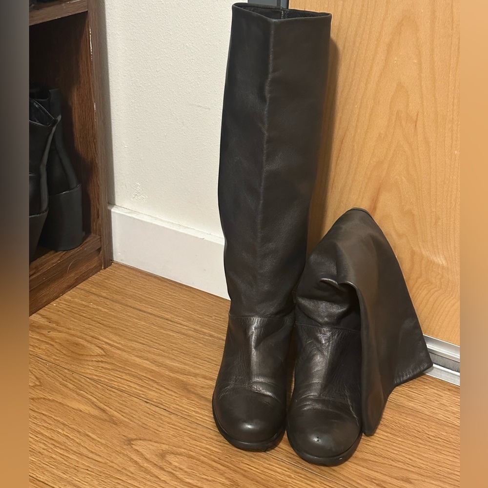 Stuart Weitzman Leather - Picture 1 of 5